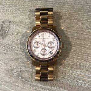 Michael Kors rose gold watch